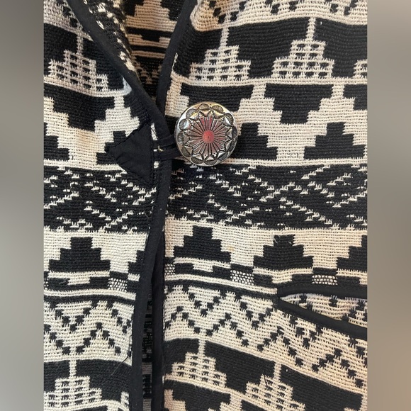 New Identity Black & White Patterned Cotton Jacket silver button southwestern - Picture 5 of 10